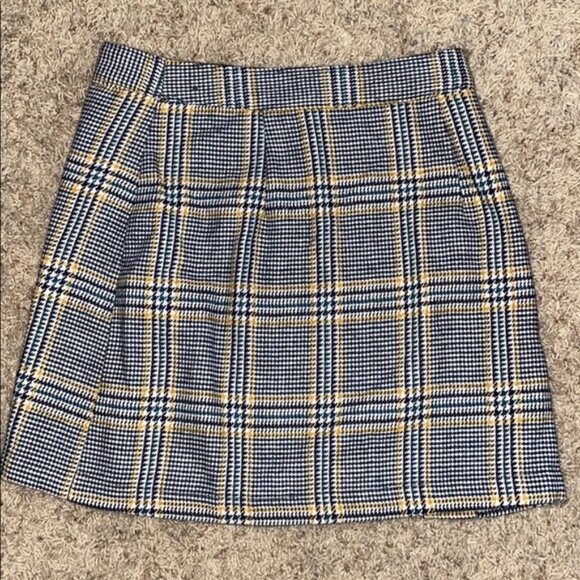 Abercrombie Plaid Wool Mini Skirt NWOT - Picture 3 of 3